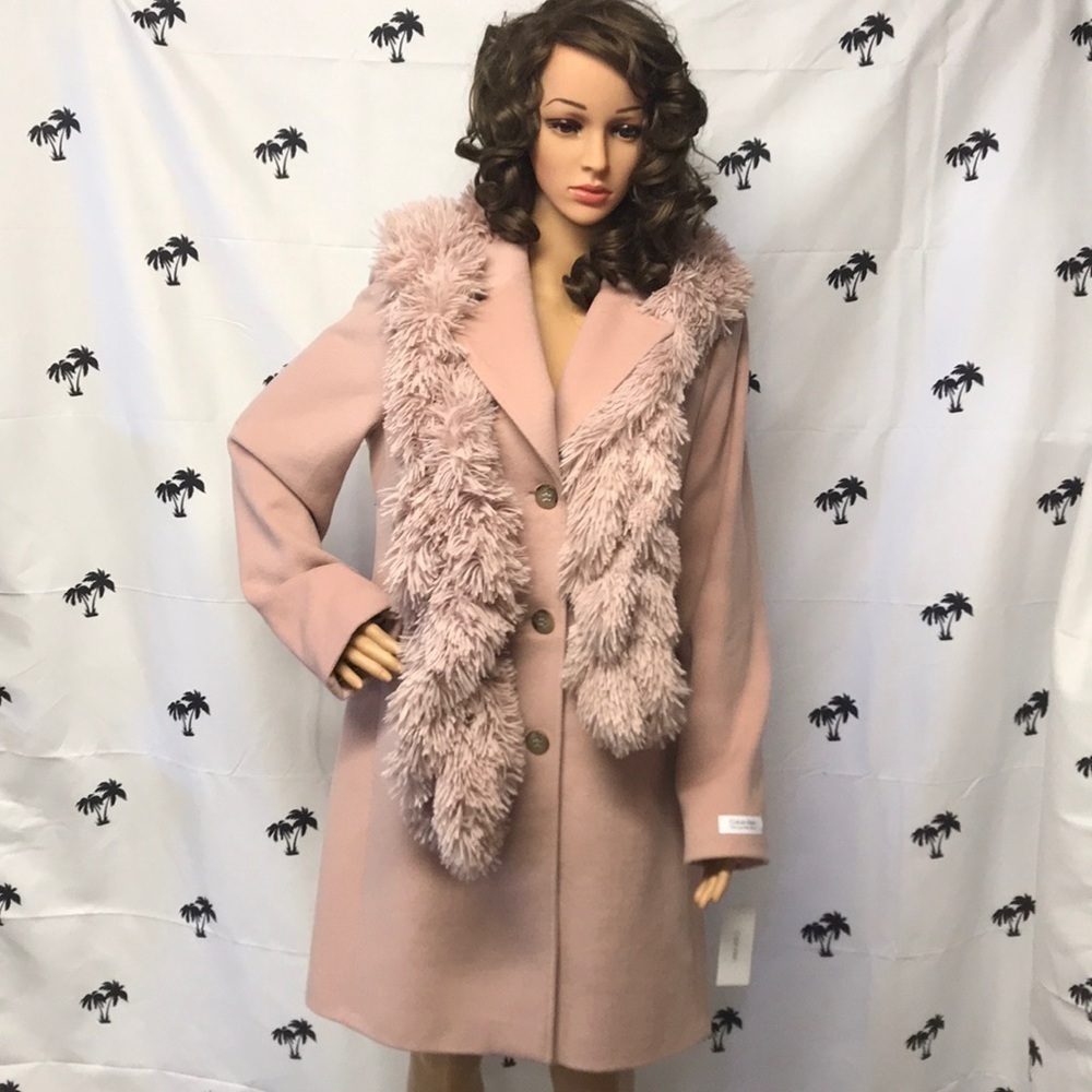 Brand New Calvin Klein Blush 3-Button Coat w Scarf